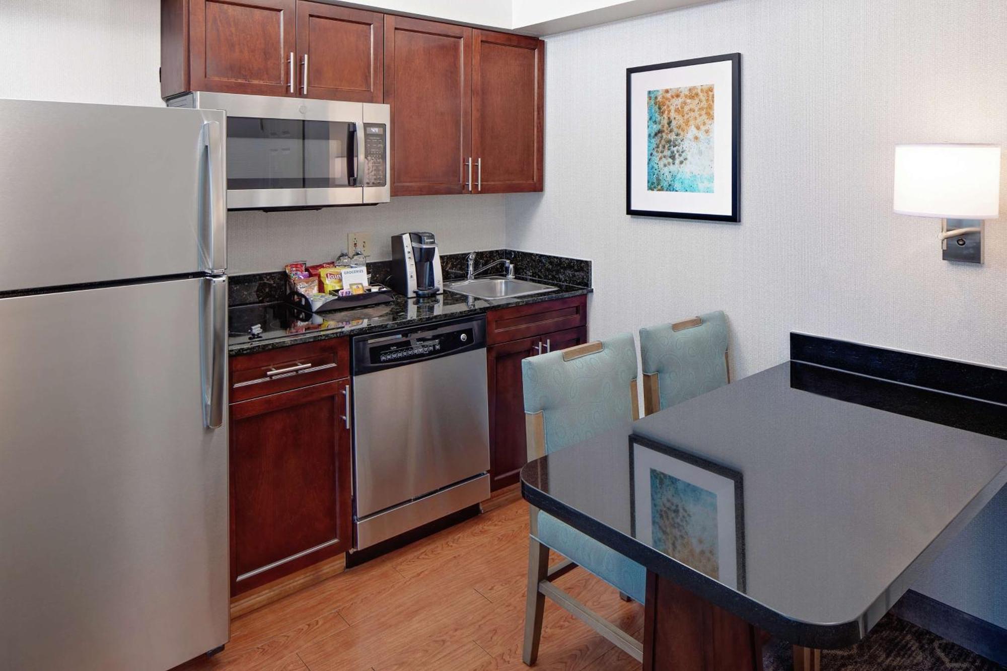 Homewood Suites By Hilton Dallas Market Center Exteriör bild