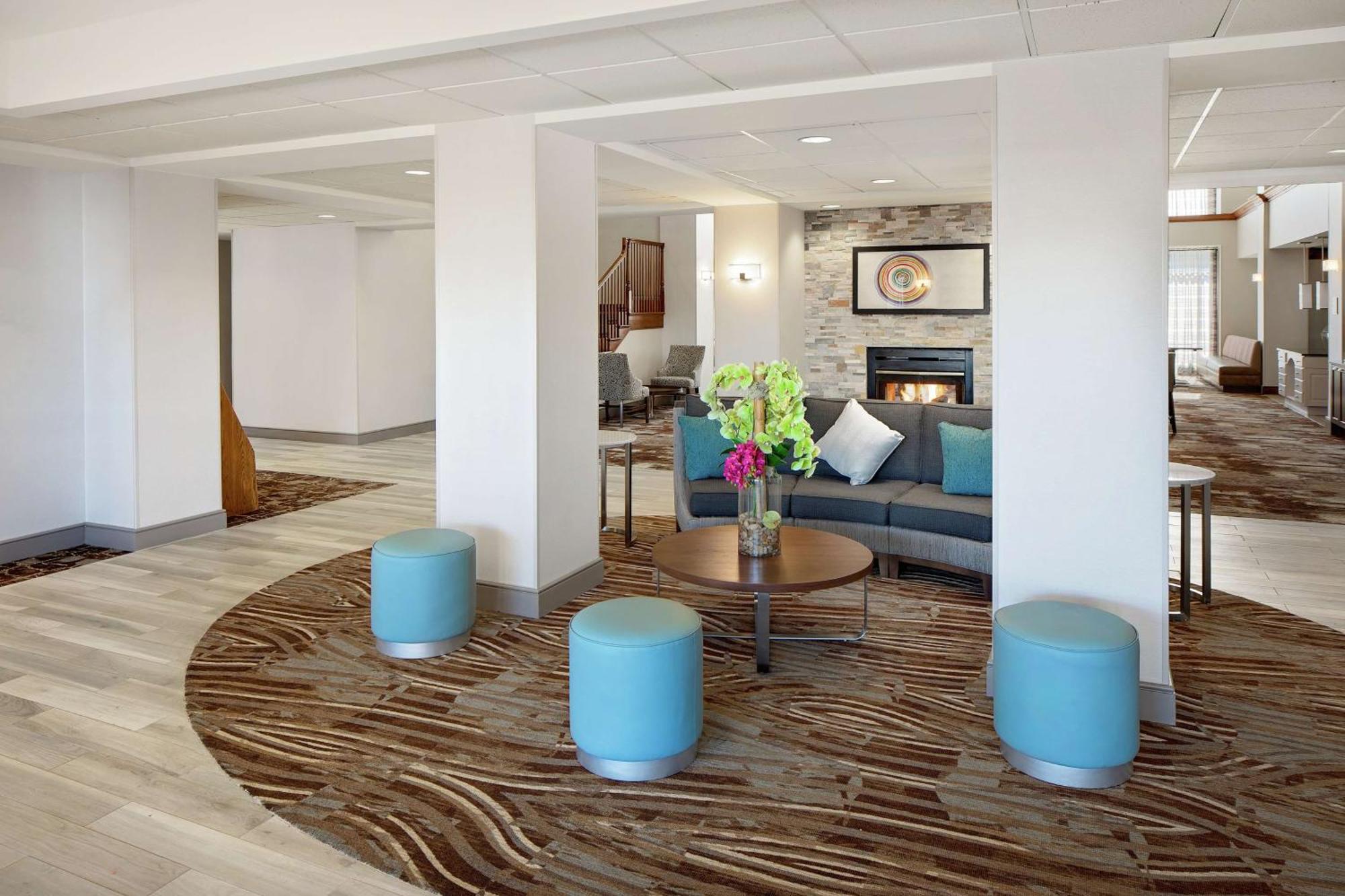 Homewood Suites By Hilton Dallas Market Center Exteriör bild