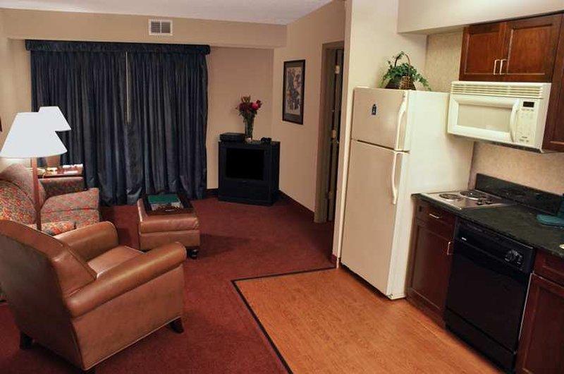 Homewood Suites By Hilton Dallas Market Center Exteriör bild